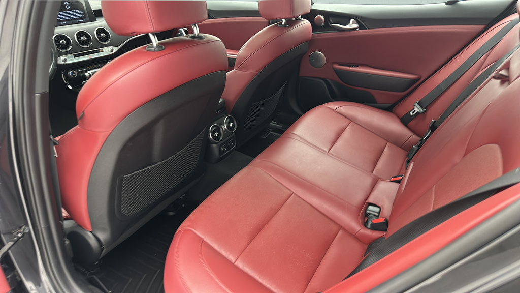 2020 Kia Stinger GT-Line
