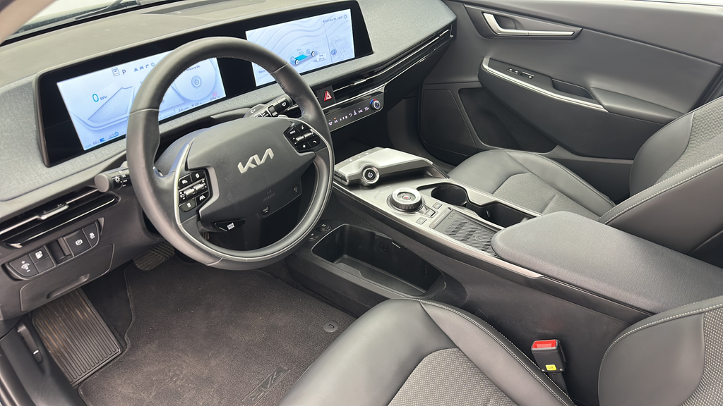2024 Kia EV6 Light