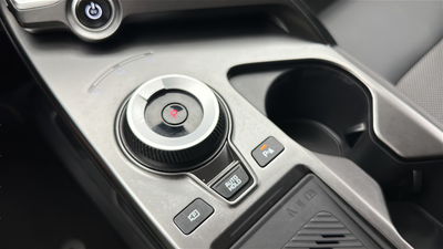 2024 Kia EV6 Light