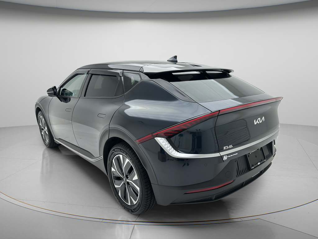 2024 Kia EV6 Light
