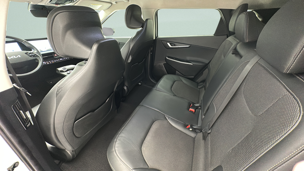 2024 Kia EV6 Light