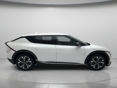 2024 Kia EV6 Light
