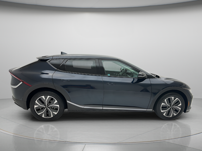2024 Kia EV6 Light