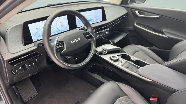 2024 Kia EV6 Light