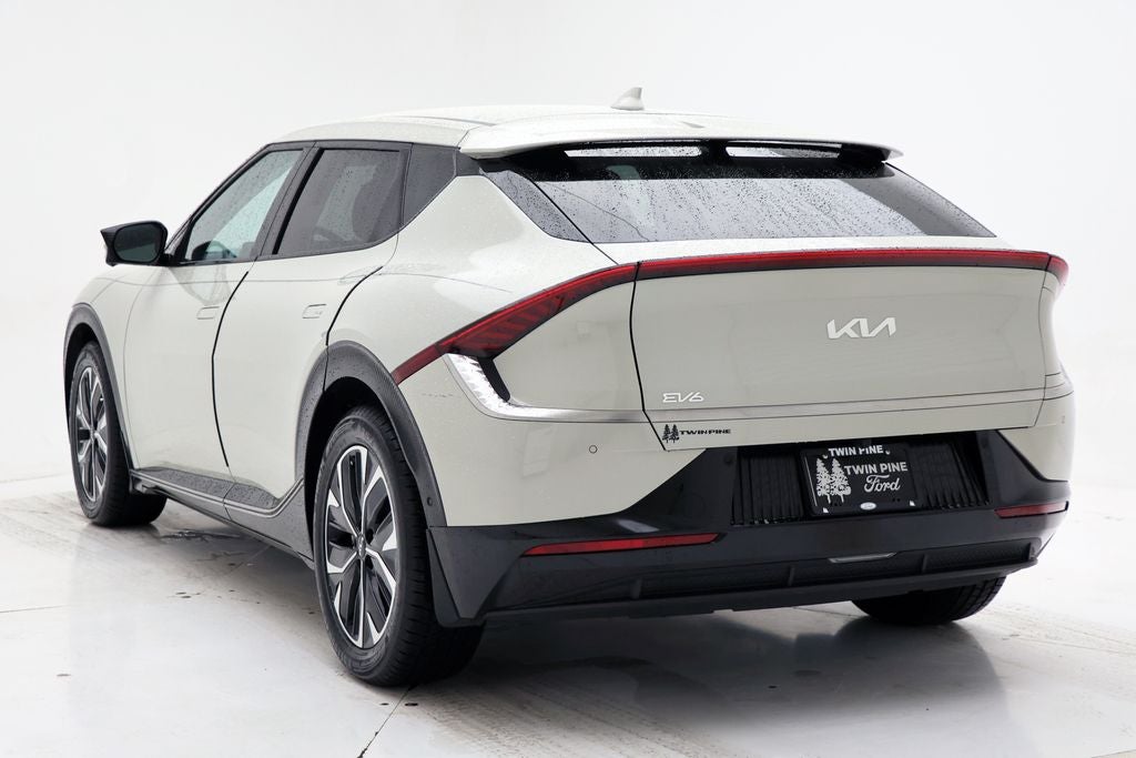 2023 Kia EV6 Wind