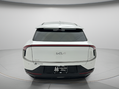 2024 Kia EV6 Wind
