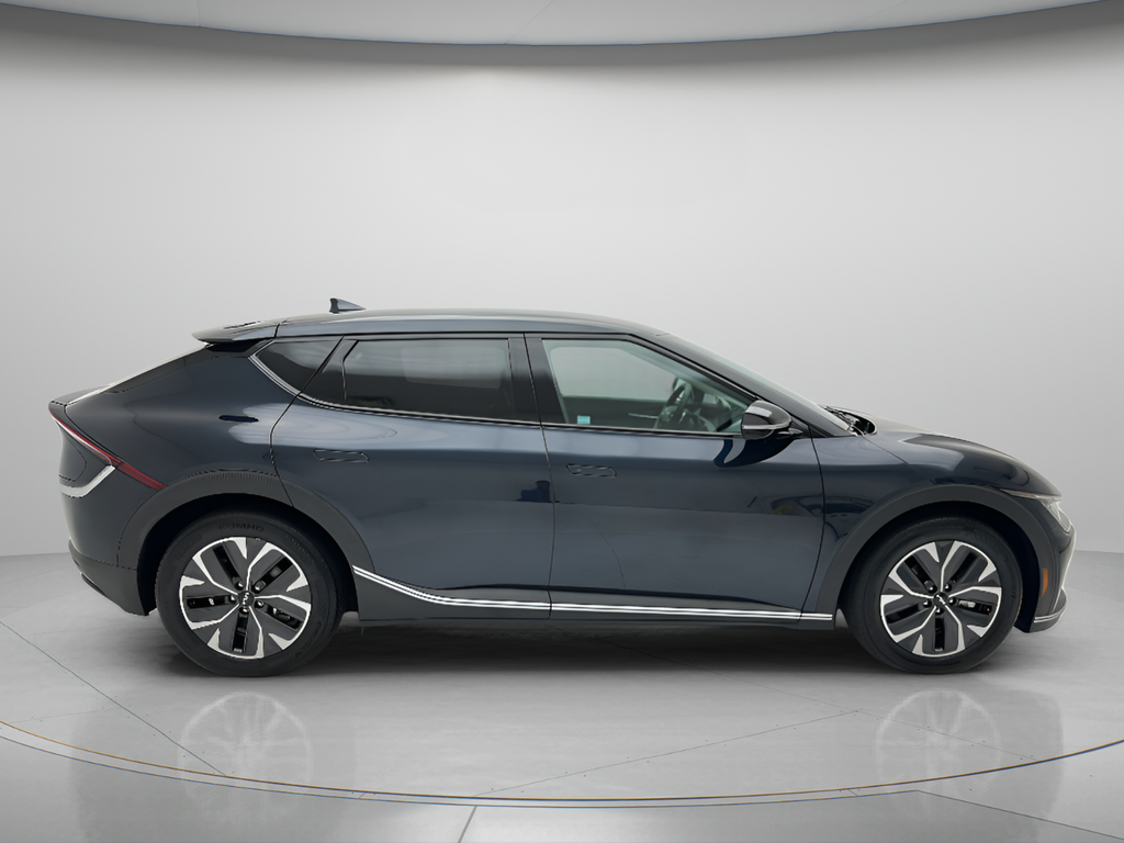 2024 Kia EV6 Light