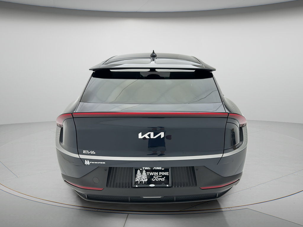 2024 Kia EV6 Light