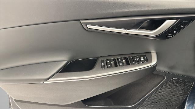 2024 Kia EV6 Light