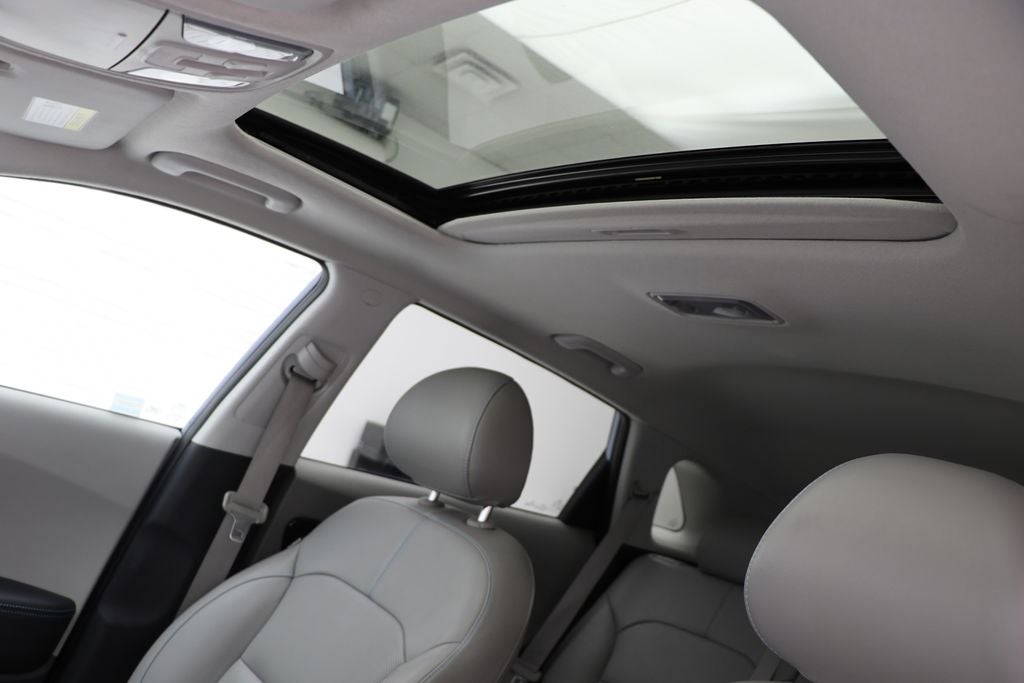 2020 Kia Niro Touring