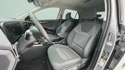 2025 Kia Niro LX