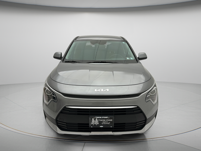 2025 Kia Niro LX