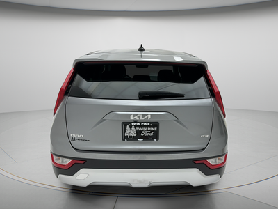 2025 Kia Niro LX