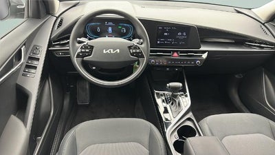 2025 Kia Niro LX