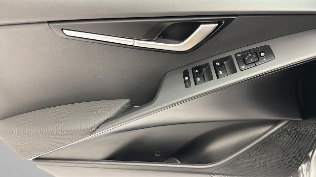 2025 Kia Niro LX