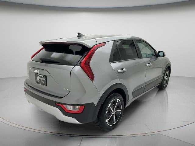 2025 Kia Niro LX
