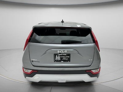 2025 Kia Niro LX