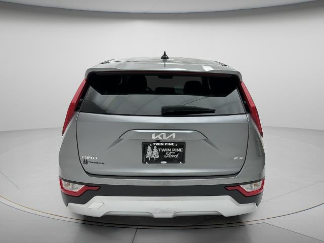 2025 Kia Niro LX