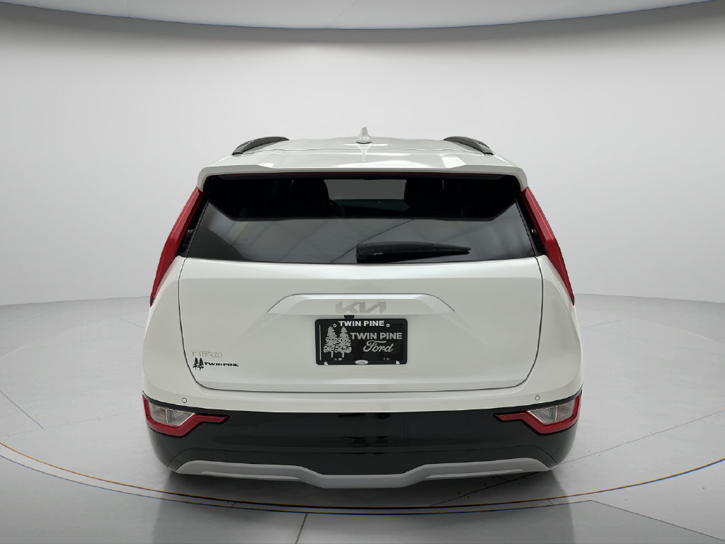 2023 Kia Niro EV Wind