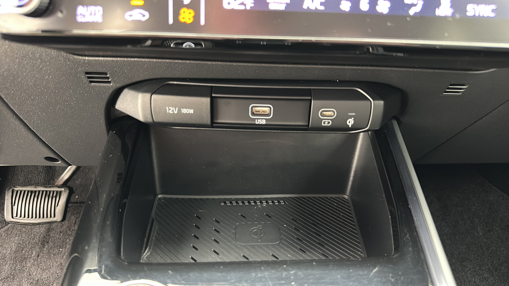 2024 Kia Niro EV Wind