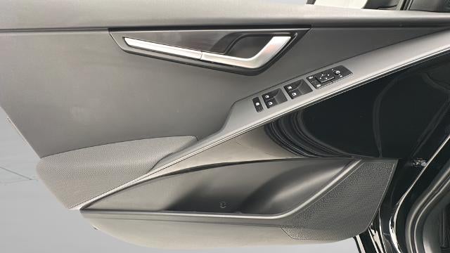 2024 Kia Niro Plug-In Hybrid EX