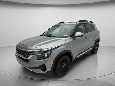 2022 Kia Seltos Nightfall