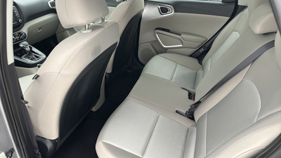 2025 Kia Soul Base