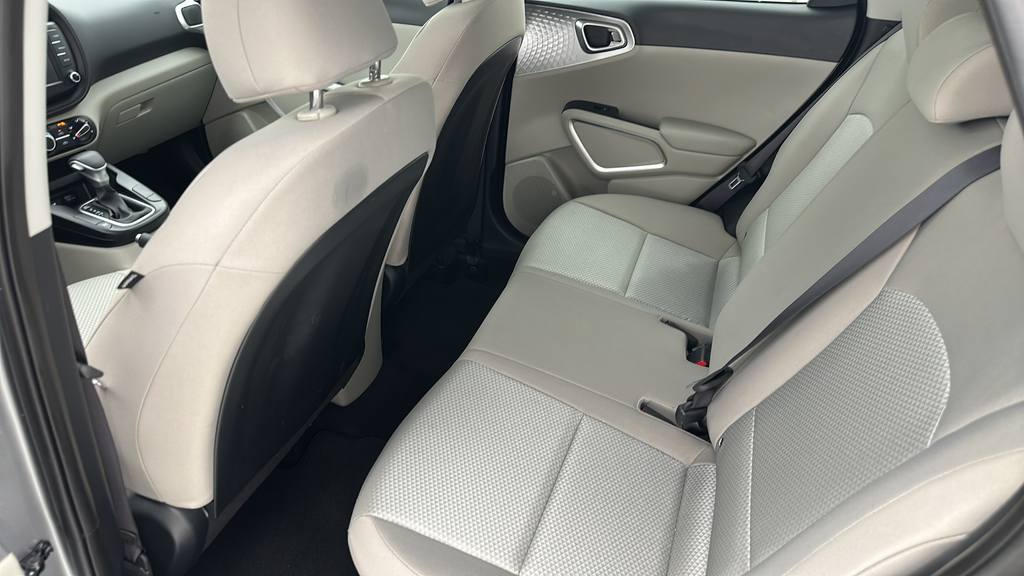 2025 Kia Soul Base
