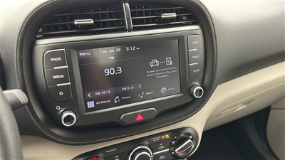 2025 Kia Soul Base