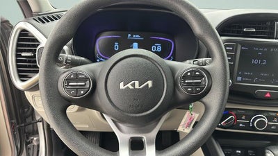 2025 Kia Soul Base