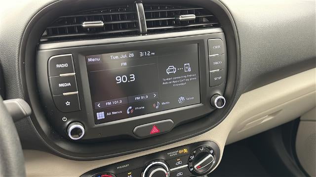 2025 Kia Soul Base