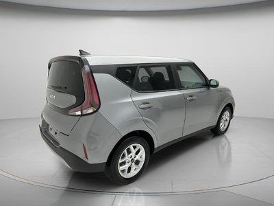 2025 Kia Soul Base