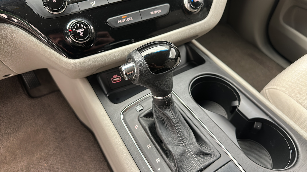 2017 Kia Sedona LX