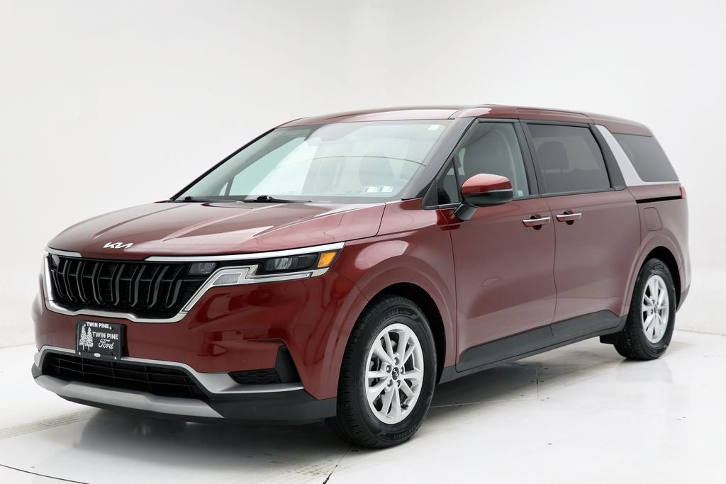 2024 Kia Carnival LX