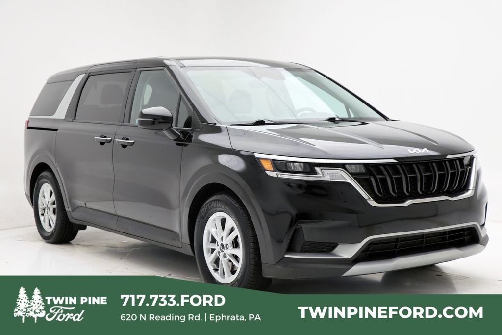 2024 Kia Carnival LX