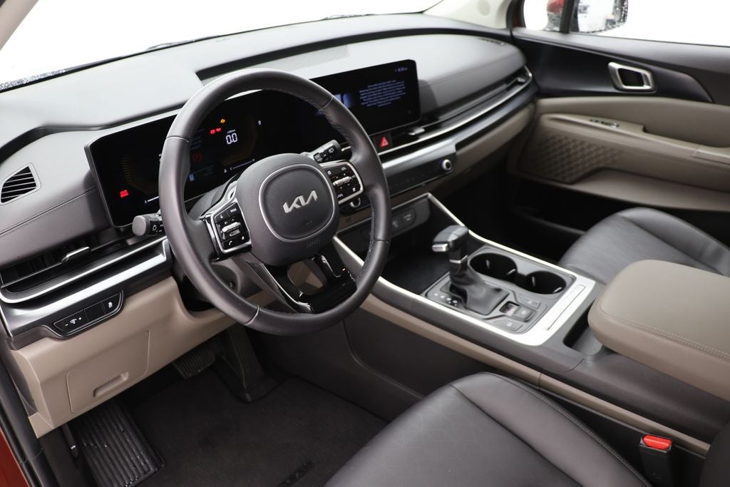 2025 Kia Carnival LXS