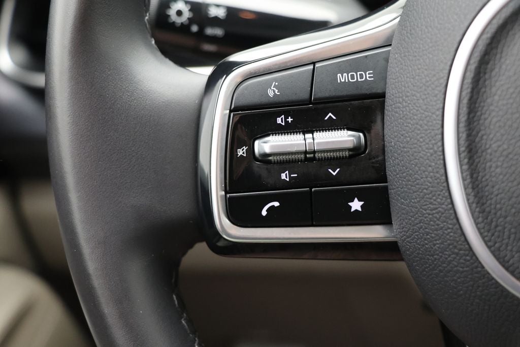 2025 Kia Carnival LXS