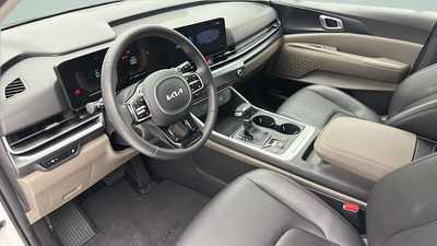 2025 Kia Carnival LXS