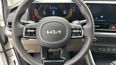 2025 Kia Carnival LXS