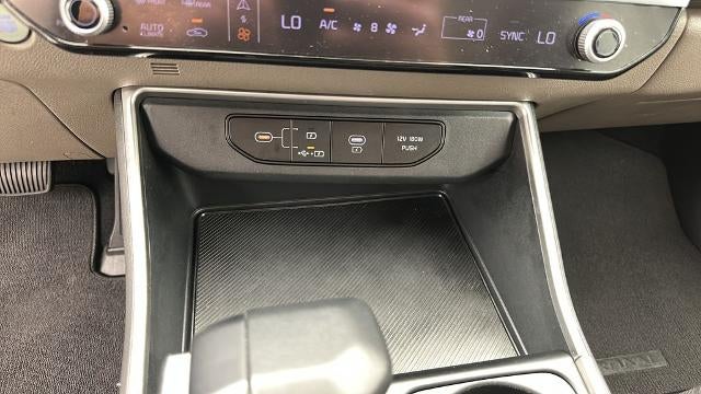 2025 Kia Carnival LXS
