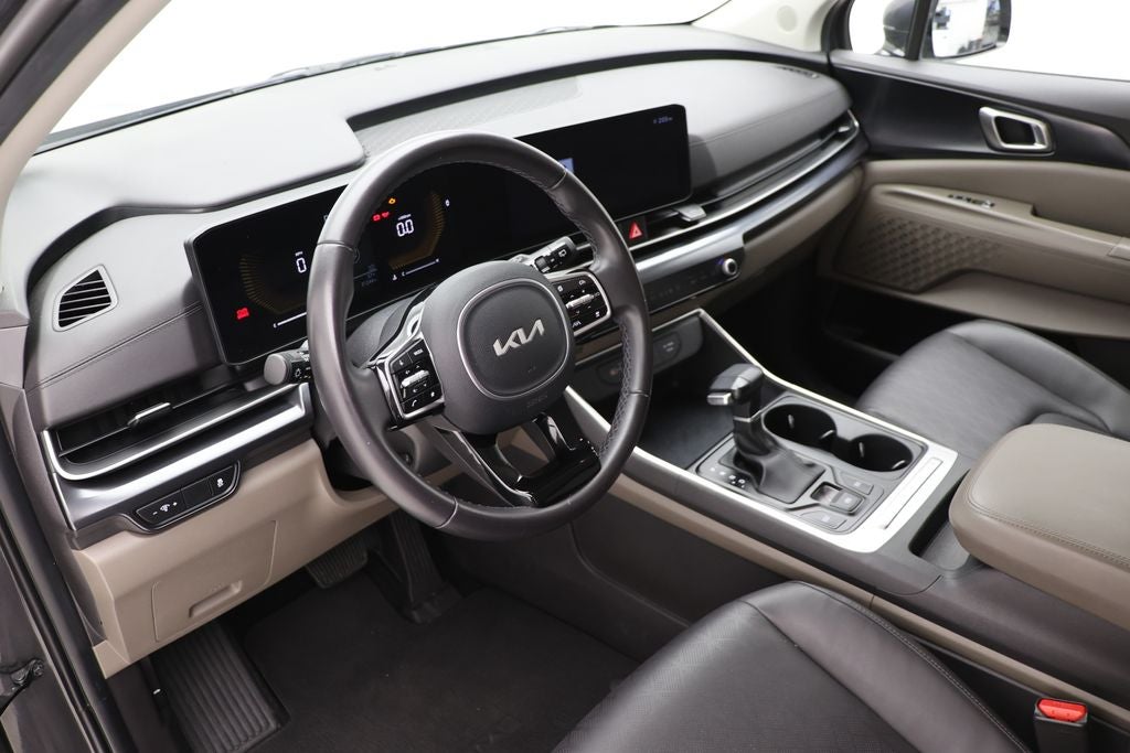 2025 Kia Carnival LXS
