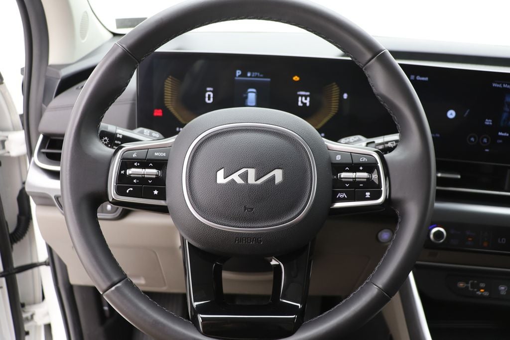 2025 Kia Carnival LXS