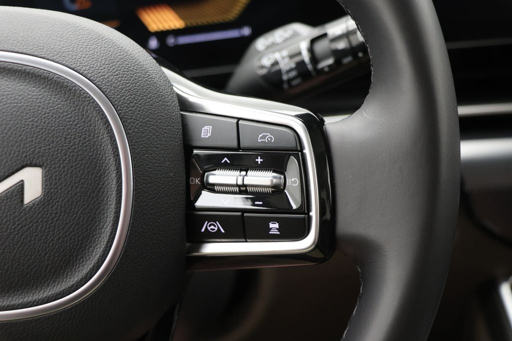 2025 Kia Carnival LXS