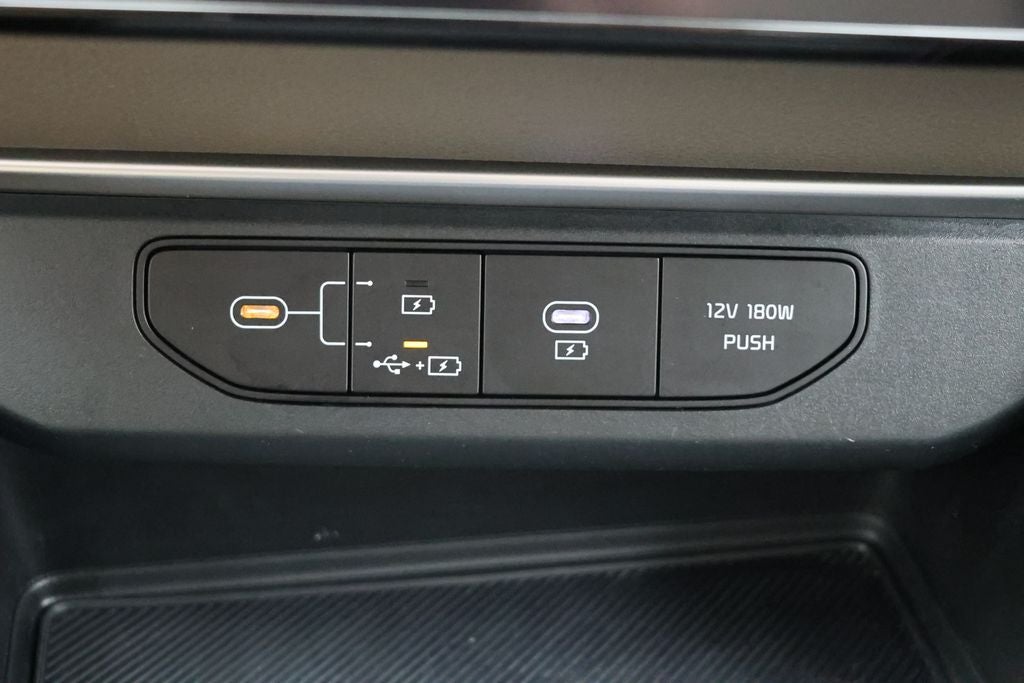 2025 Kia Carnival LXS