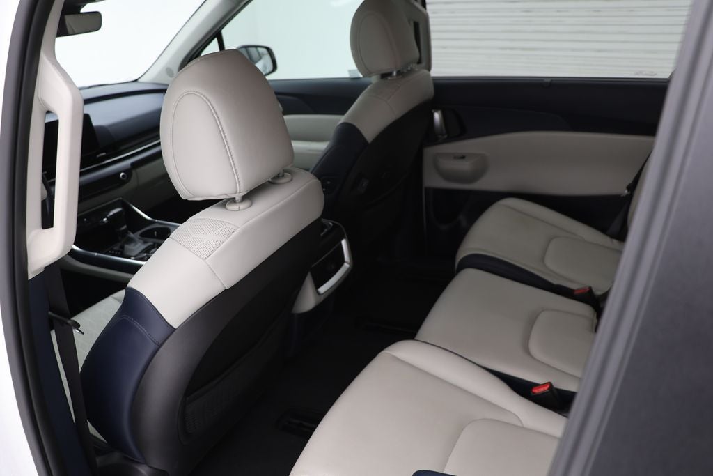 2025 Kia Carnival EX