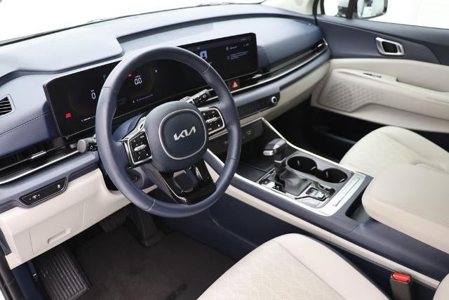 2025 Kia Carnival EX