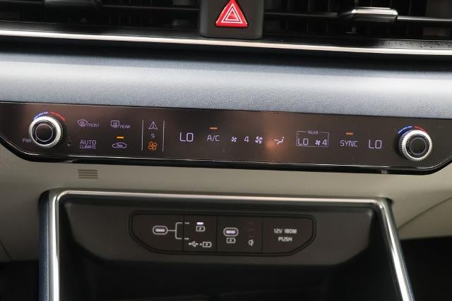 2025 Kia Carnival EX