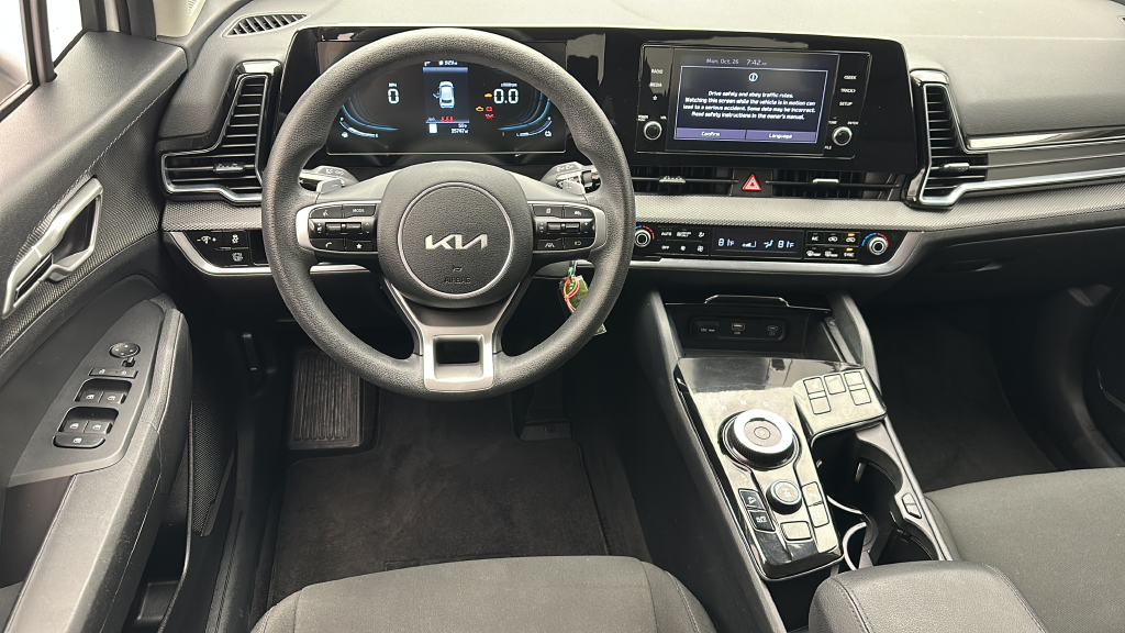 2024 Kia Sportage Hybrid LX