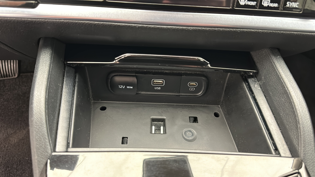 2024 Kia Sportage Hybrid LX