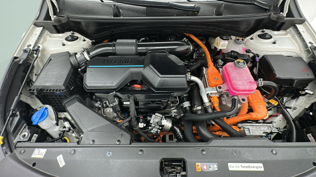2024 Kia Sportage Hybrid LX